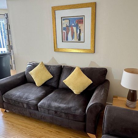 Castle Gait, Paisley Apartment Exterior photo